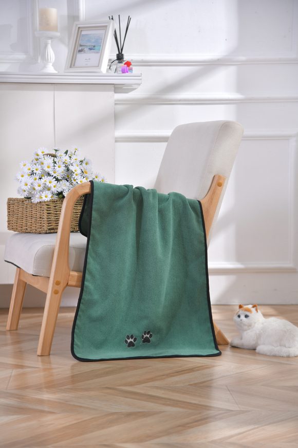 Solid Color Printed Microfiber Pet Towel - Image 5