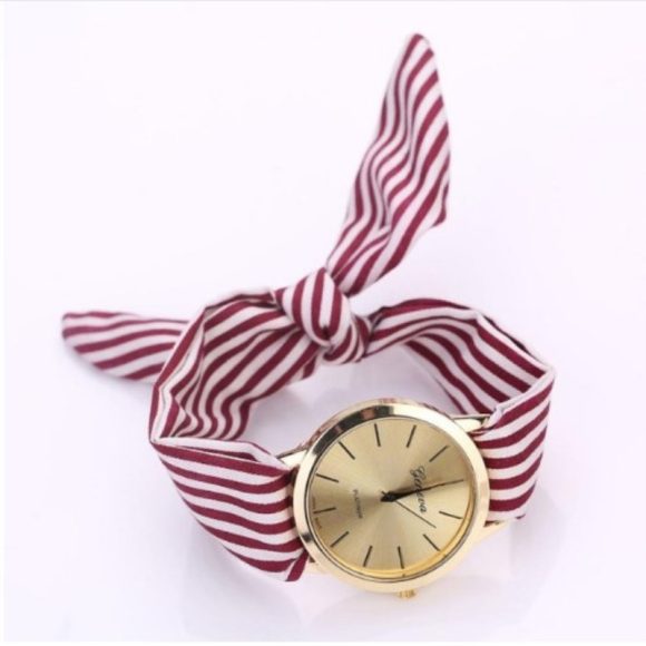 Trendy Fashion Personality Non-buckle Hand Tie Flower Band Watch - Image 3