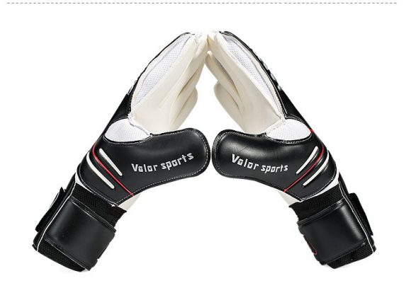 Football goalkeeper gloves - Image 5