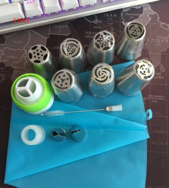 DIY Series Stainless Steel Christmas Decorating Mouth 30 Variety of Cakes Decoration Tools - Image 8