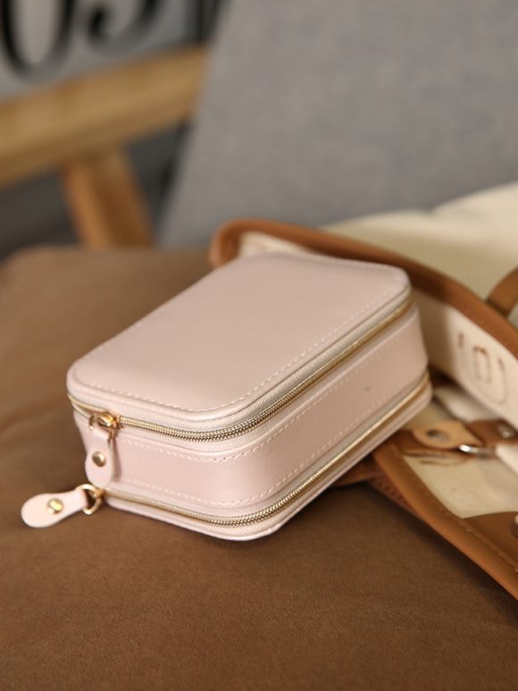 Portable travel jewelry box - Image 8