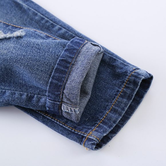 Ripped children's jeans - Image 3
