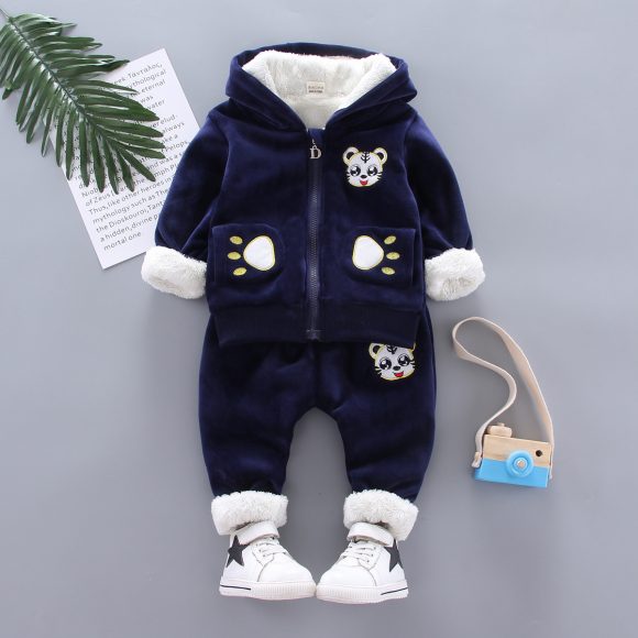Children's clothing sports suit - Image 4