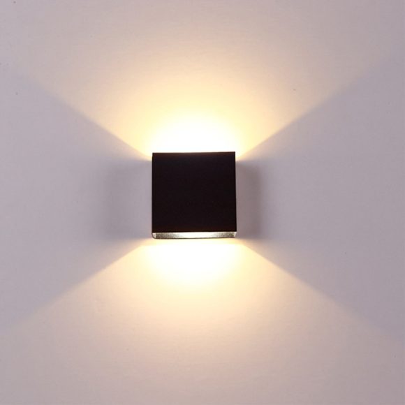 Nordic style wall light - Image 3