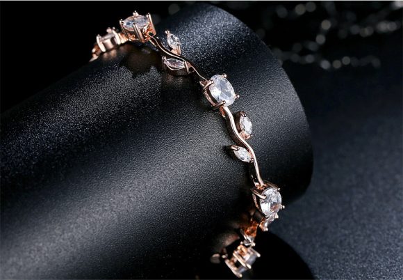 Plated crystal ladies bracelet - Image 6