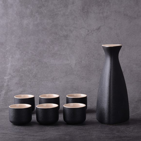 Sakura vintage sake set - Image 6