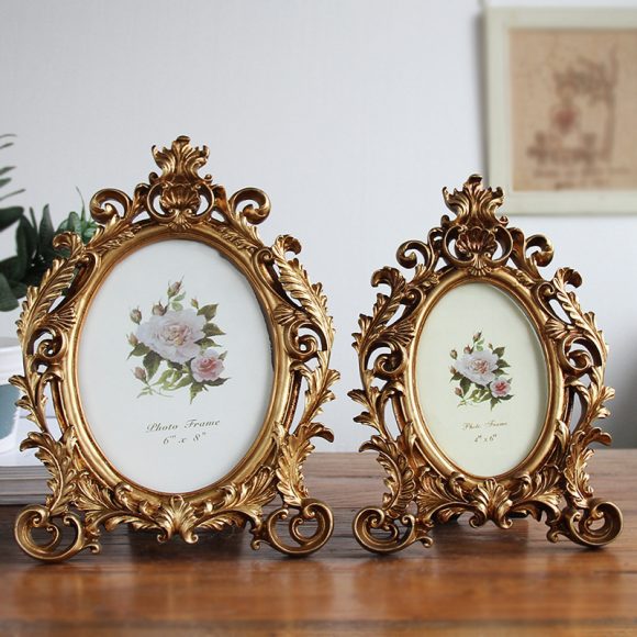European oval resin photo frame - Image 4