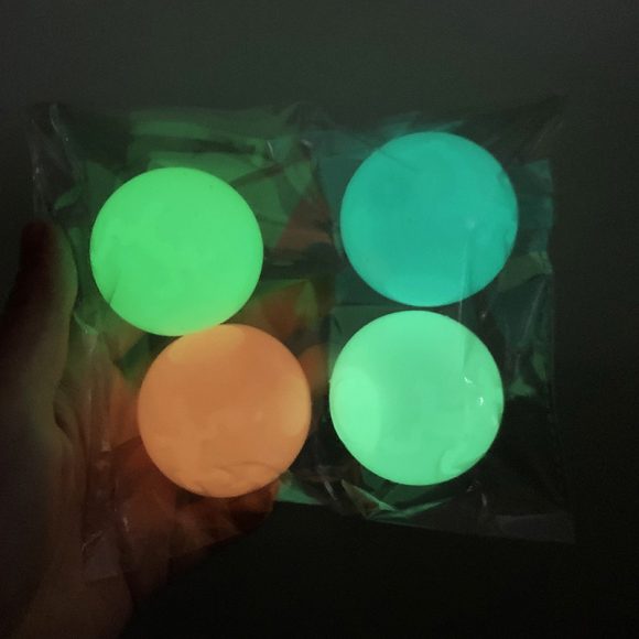 The Same Luminous Ceiling Ball Vibrato Fluorescent Sticky Target Ball Children's Sticky Wall Ball - Image 3