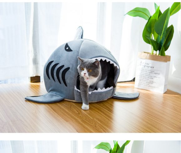 Creative Dual-Purpose Shark Pet Bed Small Dogs And Cats Warm Pet Bed - Image 3