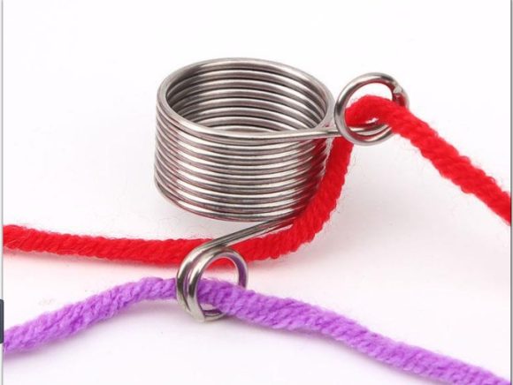 Knitting Gadgets And Wire Guide Accessories - Image 3