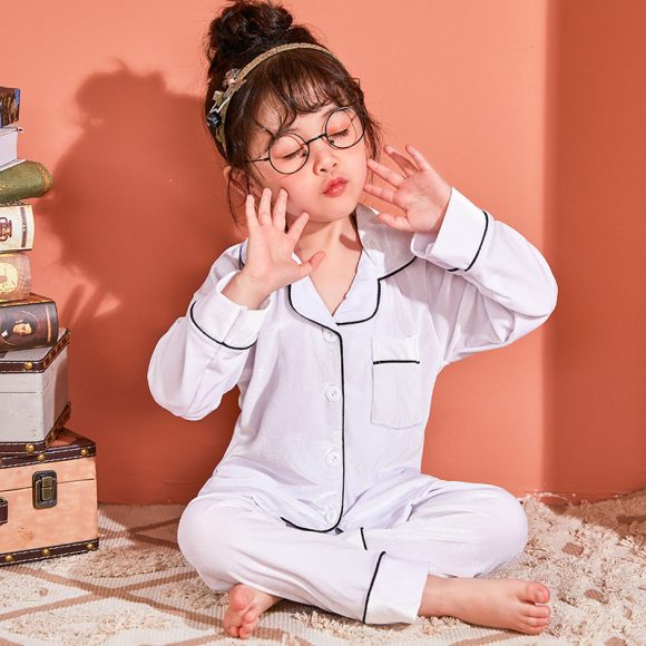 Children's Gold Velvet Solid Color Pajamas Set - Image 3