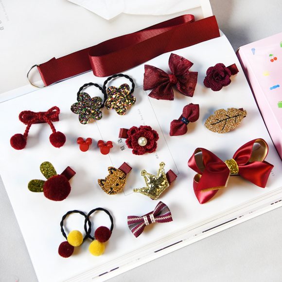 Girls hair accessories set - Image 2