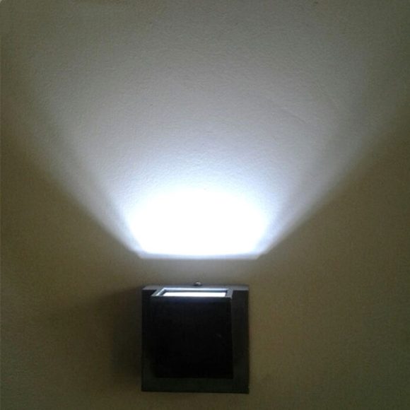 Waterproof Wall Lamp For Courtyard Background Wall - Image 3