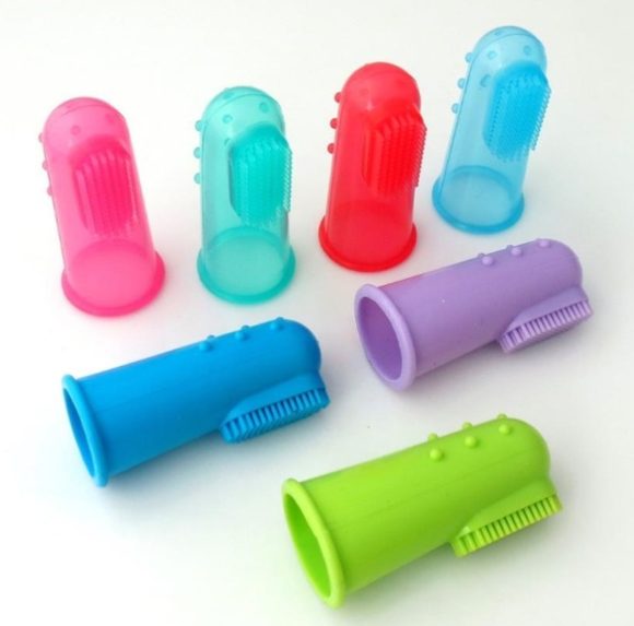 Super Soft Pet Finger Toothbrush - Image 9