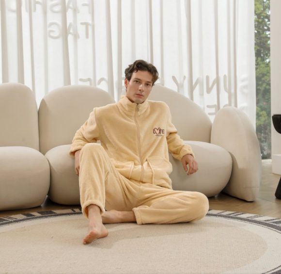 Men's Pajama Velvet Set - Image 6