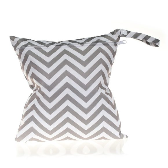 Single zip diaper storage bag - Image 5