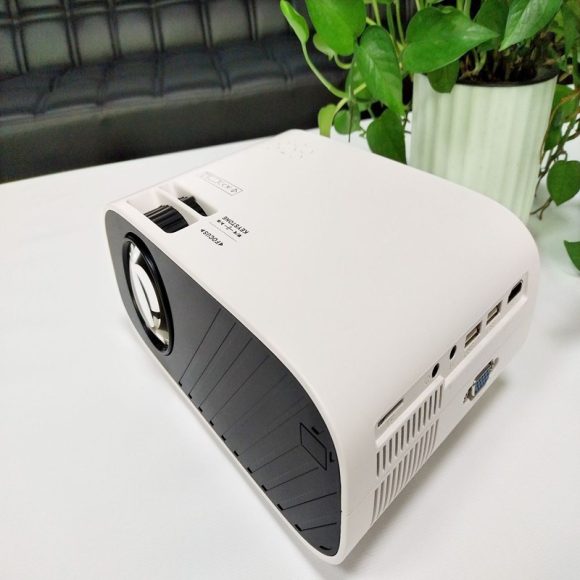 New portable projector - Image 4
