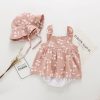 Newborn clothes