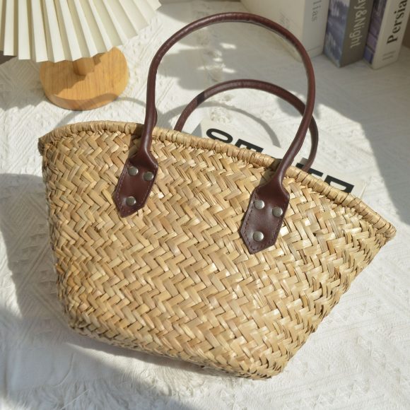 Hand-woven Water Grass Handbag Vintage Shopping Basket Bag - Image 5