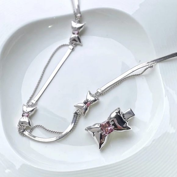 Daydream Series Small Pillow Bowknot Set Diamond Metal Hairpin - Image 2