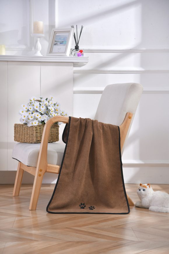 Solid Color Printed Microfiber Pet Towel - Image 3