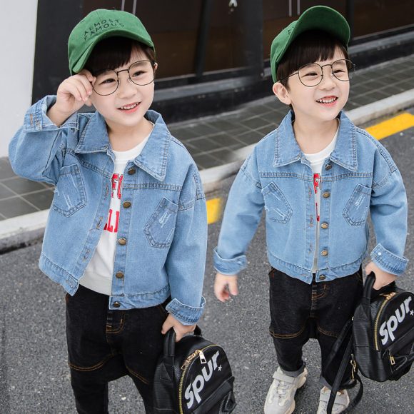 Boys and girls can wear jackets - Image 2