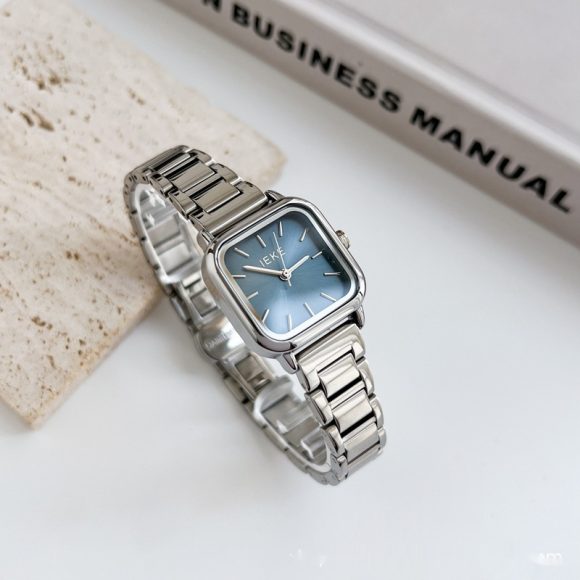 Simple Square Fashion Exquisite Steel Belt Watch - Image 3