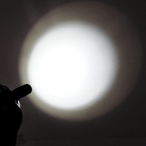 Aluminum LED Flashlight - Image 6