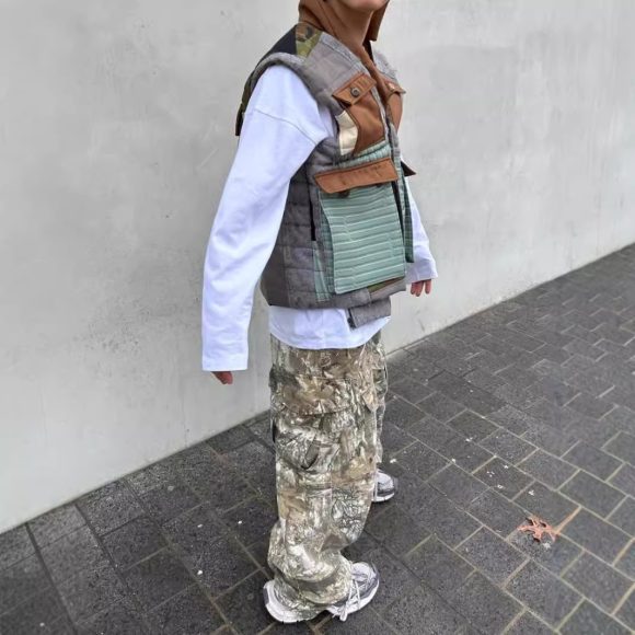 Distressed Camouflage Pants Wide Leg Loose Straight Cargo Pants - Image 3