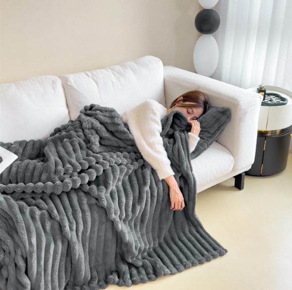 Soft Wind Bubble Velvet Blanket Warm Solid Rabbit Fur Blankets Double-sided Thickening Cover Throw Warm Fur Blanket - Image 7