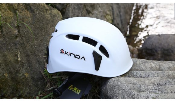 Outdoor helmet - Image 2