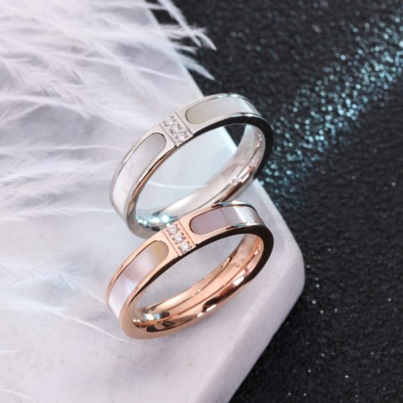 Fashion three diamond inlaid shell ring - Image 3