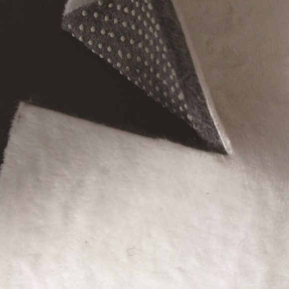 Bedroom bedside carpet - Image 2
