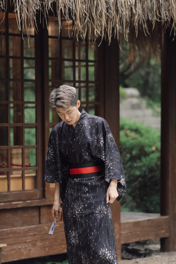 Japanese Kimono Male Traditional Samurai Gentleman - Image 2