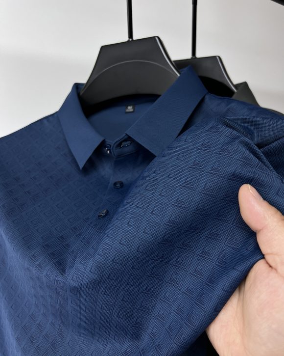 High-end Elegant Ice Silk Short Sleeve T-shirt Men's Lapel Summer Plaid Polo Shirt - Image 5