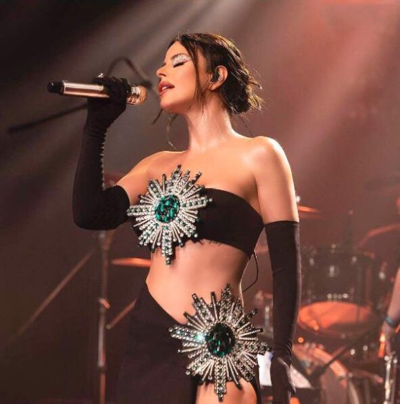 Shiny Rhinestone Tube Top High Slit Skirt Bandage Suit - Image 3