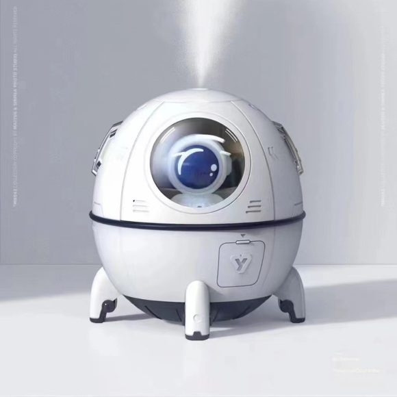 USB Astronaut Humidifier Ornaments Moisturizing Household Home Decor - Image 2