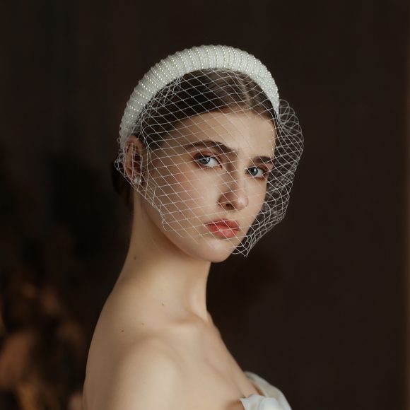 French Hepburn Style Bridal Veil White Vintage Beaded Large Meshed Net Mesh Headband - Image 4