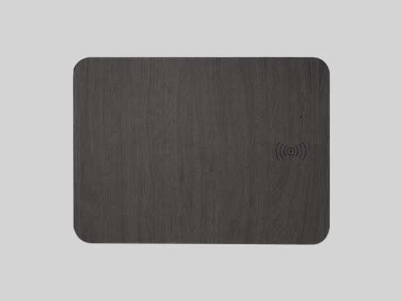 Wooden wireless charger - Image 3