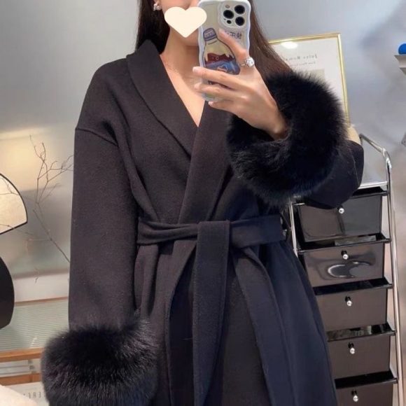 Lace-up Furry Sleeves Thin Hepburn Style Woolen Coat - Image 8