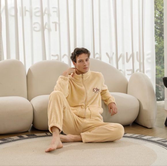 Men's Pajama Velvet Set - Image 10