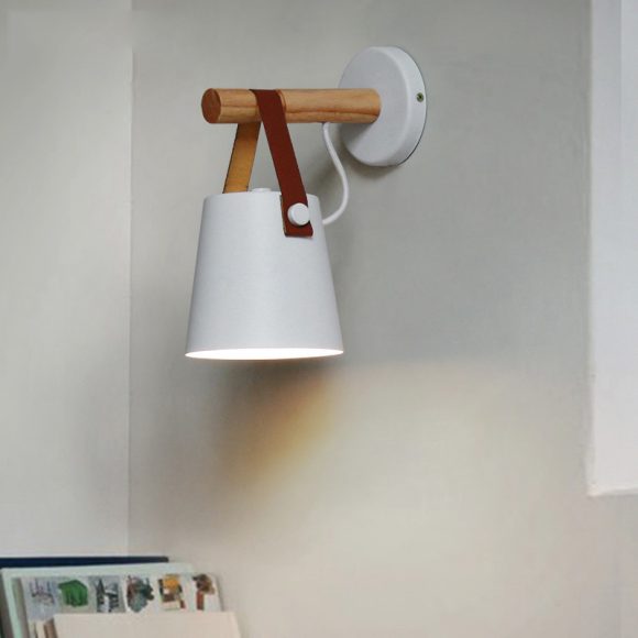 Scandinavian style wall lamp - Image 2