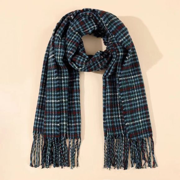Men's And Women's Cashmere Plaid Tassel Scarf - Image 4