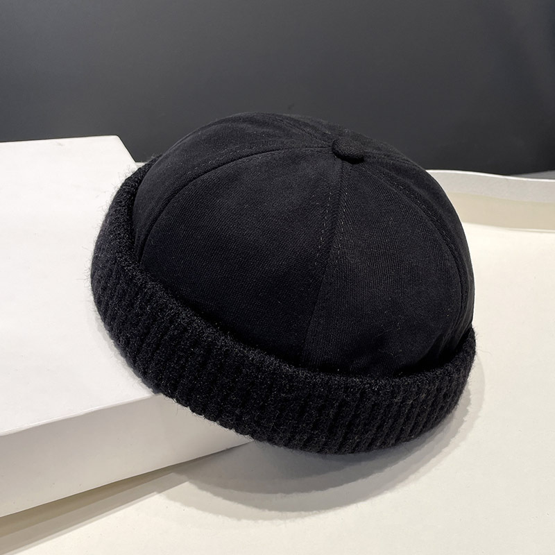 Skullies & Beanies
