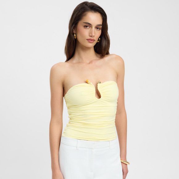 Solid Color Chest-wrapped Backless Pleated Agate T-shirt - Image 2