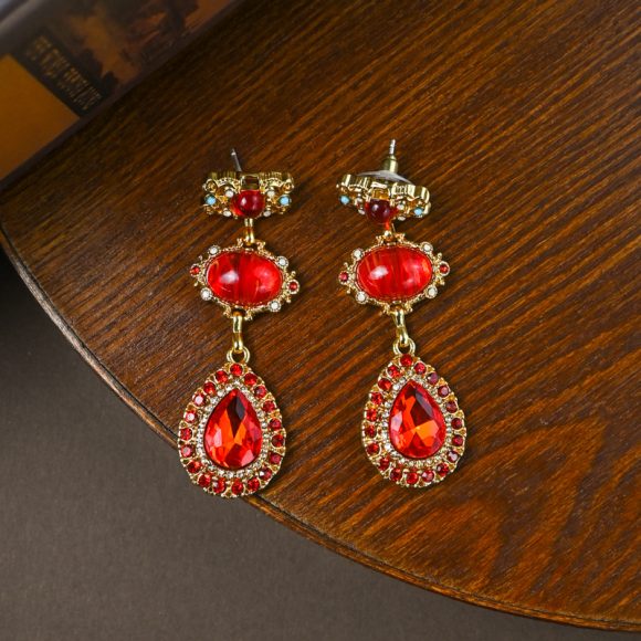 Glass Hollow Jeweled Necklace Bracelet Earring Set - Image 3