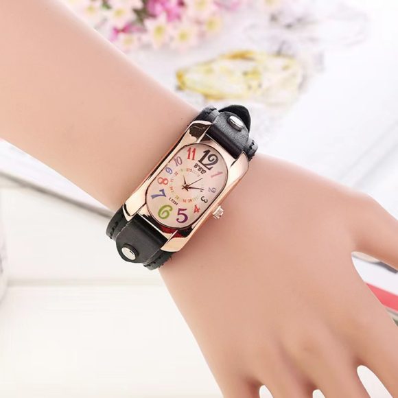 Trendy Vintage Genuine Leather Men's Watch - Image 6