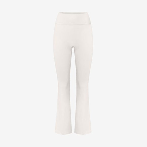 Waist Shaping Yoga Bootleg Pants - Image 2