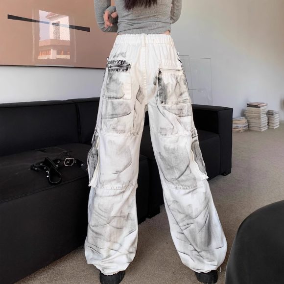 American High Street Distressed Color Cargo Jeans - Image 5