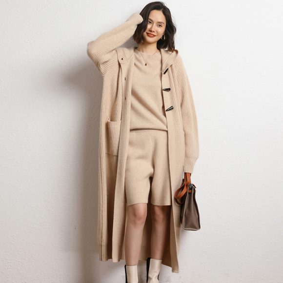 Long Below Knee Thickening Hooded Sweater Horn Button Trench Coat - Image 5